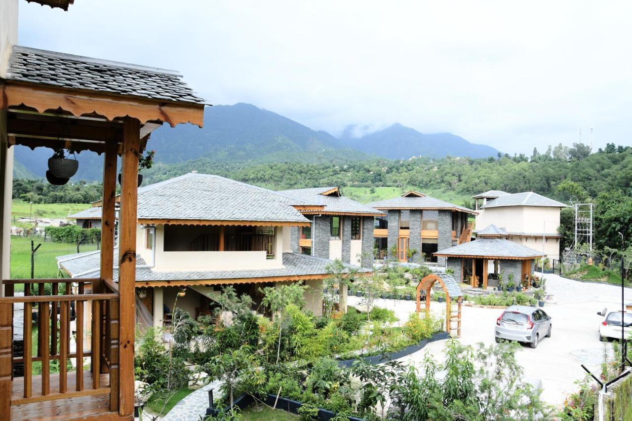 Osho Himalayas Wellness Resort Kangra Eksteriør billede