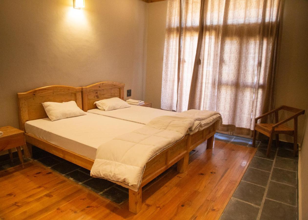 Osho Himalayas Wellness Resort Kangra Eksteriør billede
