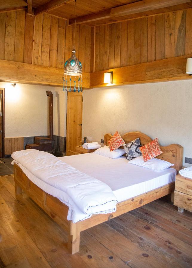 Osho Himalayas Wellness Resort Kangra Eksteriør billede