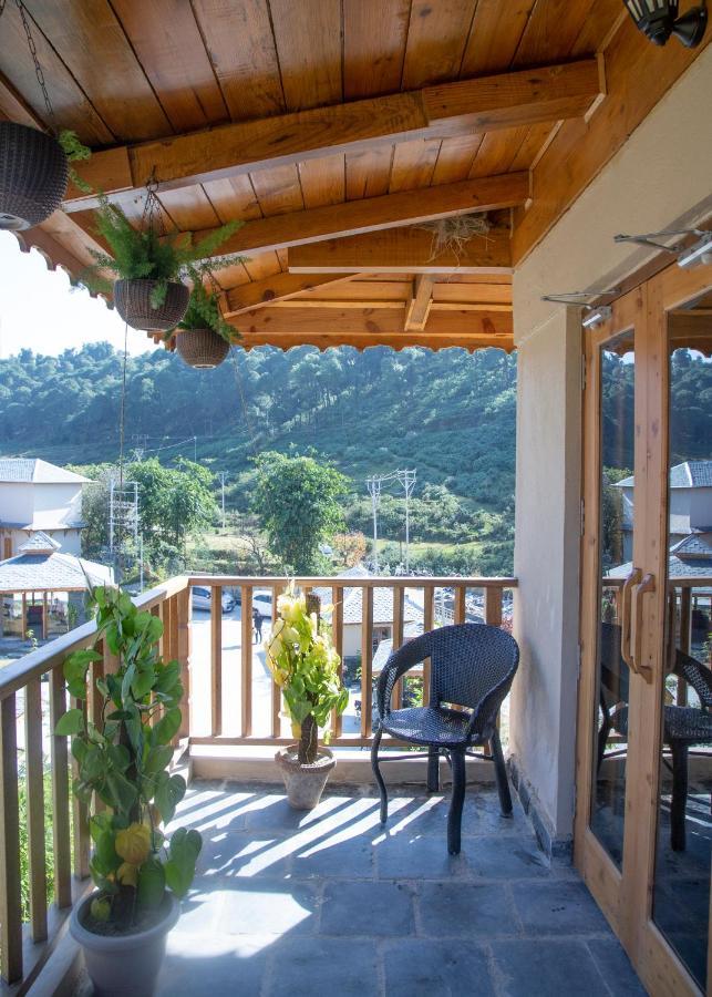 Osho Himalayas Wellness Resort Kangra Eksteriør billede