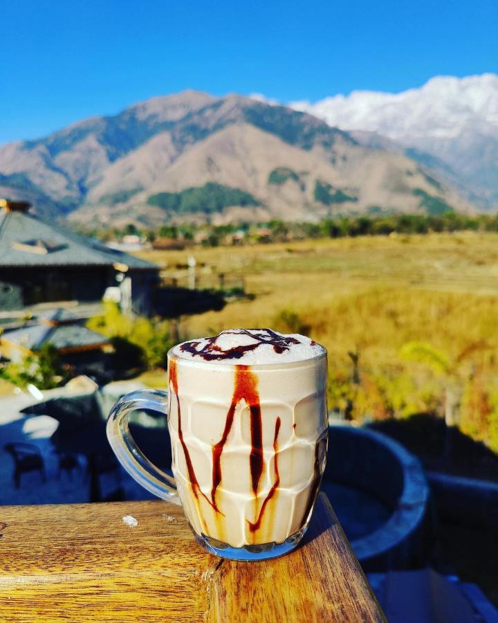 Osho Himalayas Wellness Resort Kangra Eksteriør billede