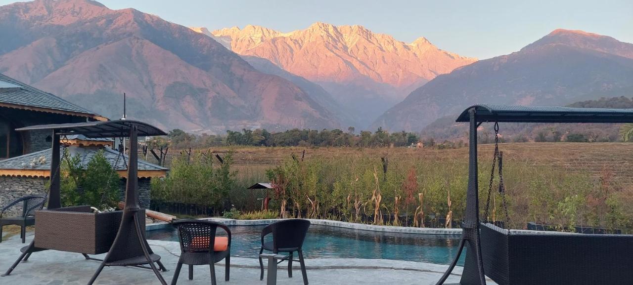 Osho Himalayas Wellness Resort Kangra Eksteriør billede
