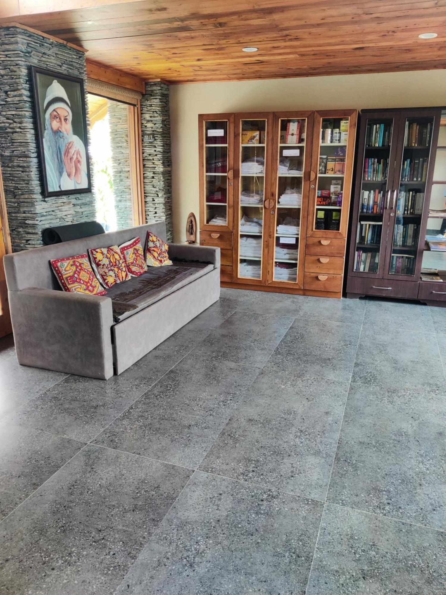 Osho Himalayas Wellness Resort Kangra Eksteriør billede